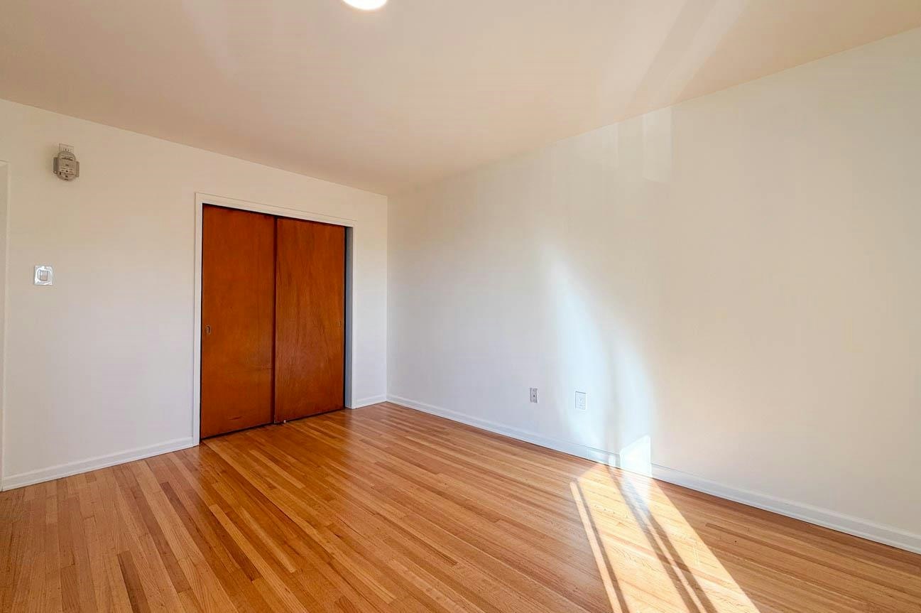 107-461 W 16 Street, North Vancouver, BC, V7M 1V1 - 21