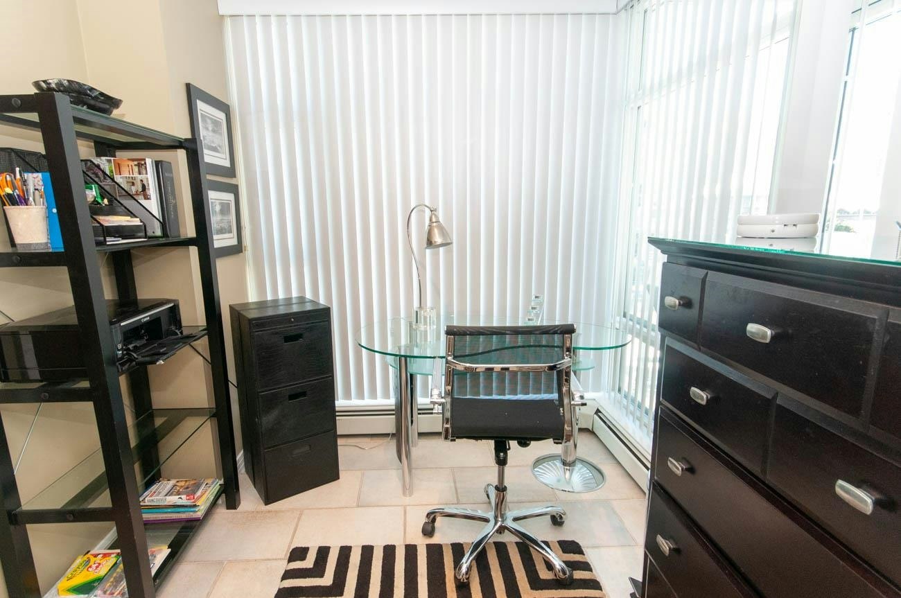 905-1199 Marinaside Crescent, Vancouver, BC, V6Z 2Y2 - 12