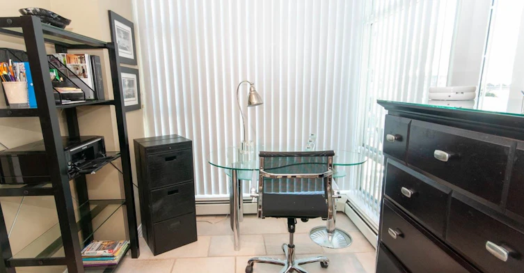 905-1199 Marinaside Crescent, Vancouver, BC, V6Z 2Y2 - 12