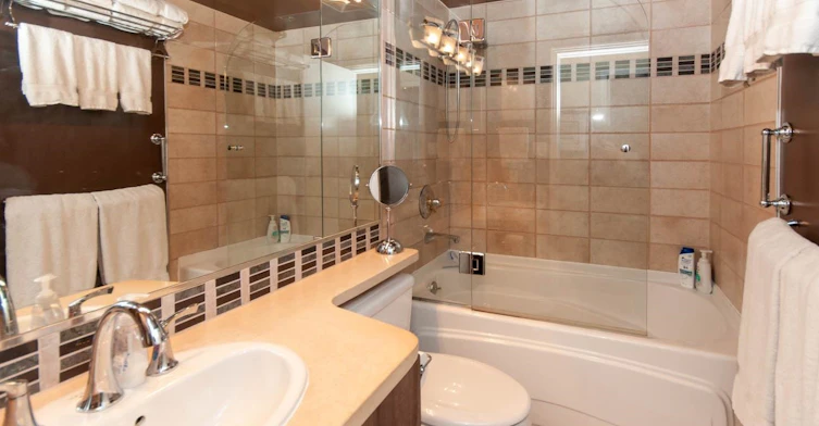 905-1199 Marinaside Crescent, Vancouver, BC, V6Z 2Y2 - 18