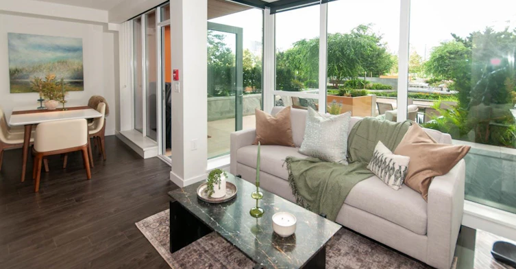 1775 Columbia Street, Vancouver, BC, V5Y 0N3 - 9