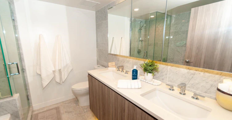 1775 Columbia Street, Vancouver, BC, V5Y 0N3 - 26