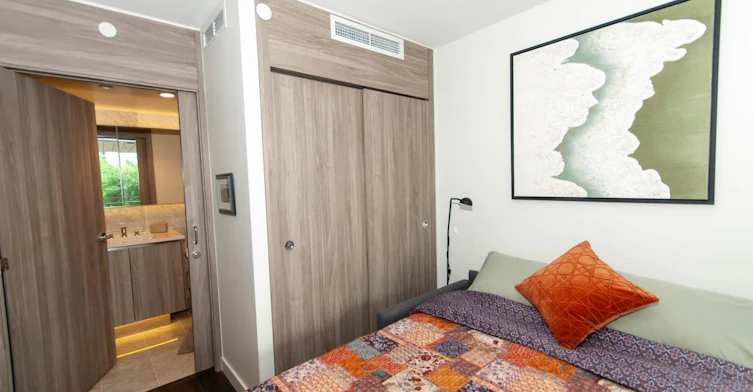 1775 Columbia Street, Vancouver, BC, V5Y 0N3 - 30