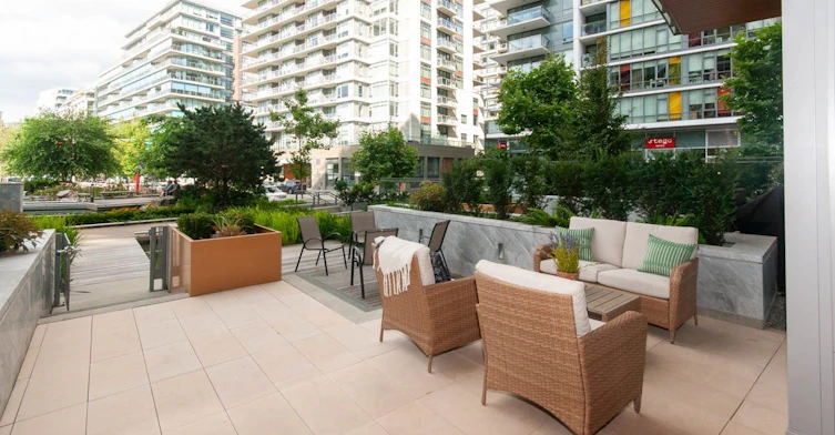 1775 Columbia Street, Vancouver, BC, V5Y 0N3 - 14