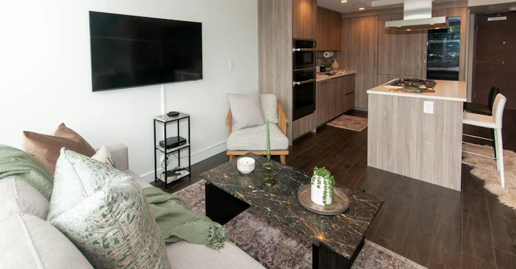 1775 Columbia Street, Vancouver, BC, V5Y 0N3 - 11