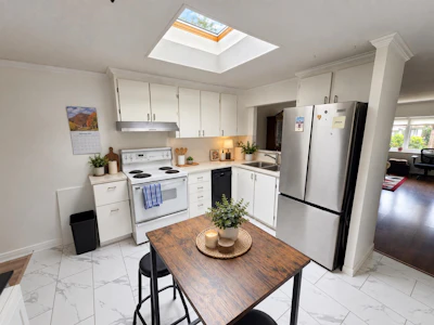 24-1840 160 Street - 2
