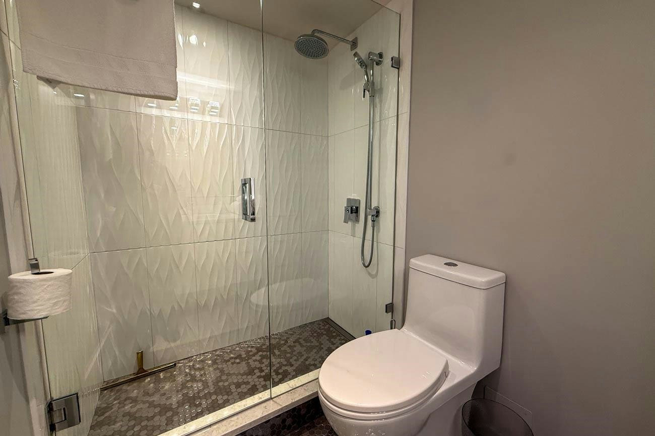 1204-701 W Victoria Park, North Vancouver, BC, V7M 2L2 - 16