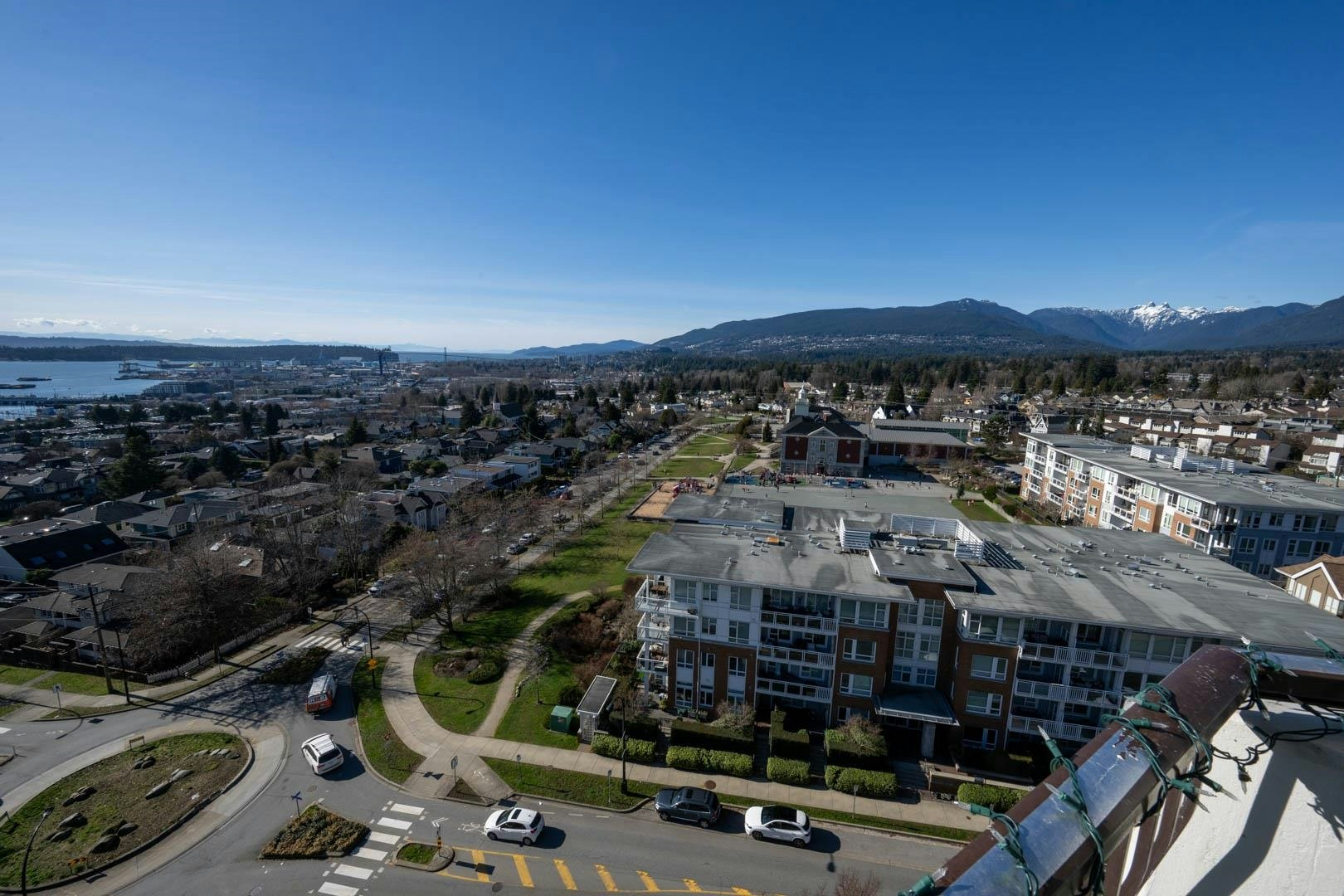 1204-701 W Victoria Park, North Vancouver, BC, V7M 2L2 - 24