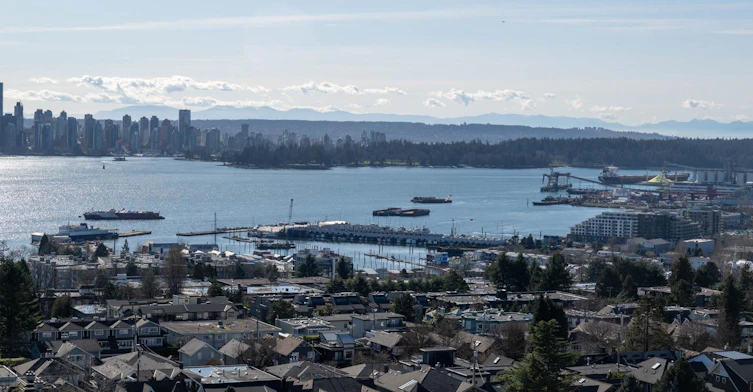 1204-701 W Victoria Park, North Vancouver, BC, V7M 2L2 - 34