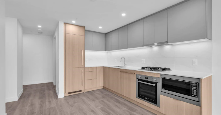 21XX-318 Alderson Avenue, Coquitlam, BC, V3K 1T2 - 2