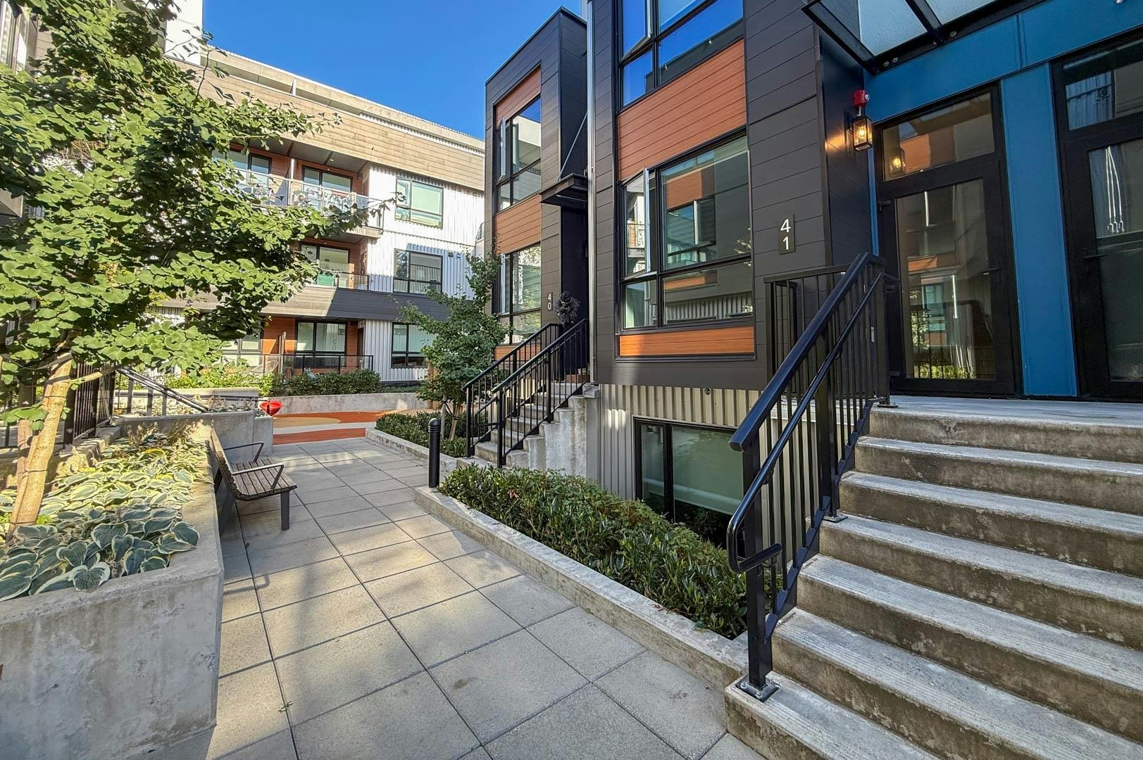306-3588 Hull Street, Vancouver, BC, V5N 4R9 - 21