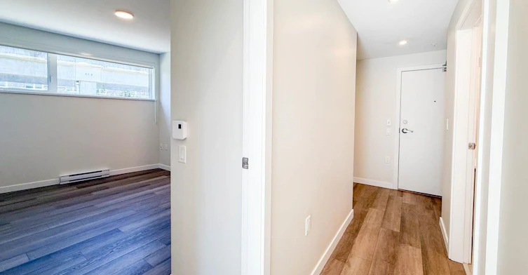 306-3588 Hull Street, Vancouver, BC, V5N 4R9 - 12