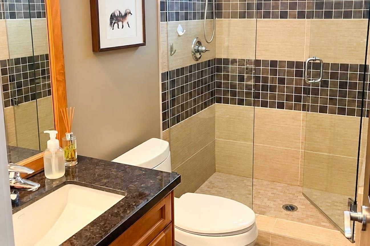 170 W 42nd Avenue, Vancouver, BC, V5Y 2T1 - 8