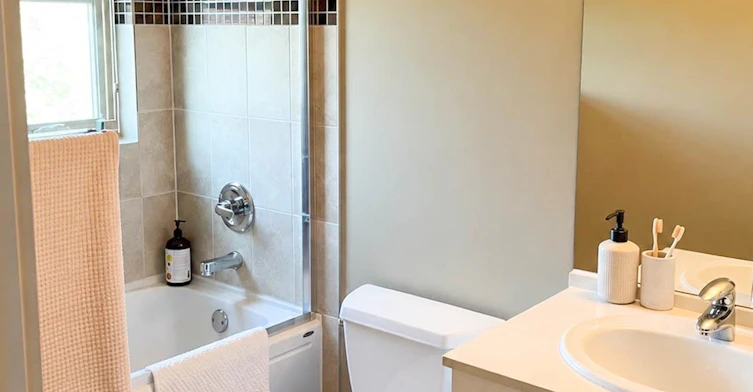 170 W 42nd Avenue, Vancouver, BC, V5Y 2T1 - 14