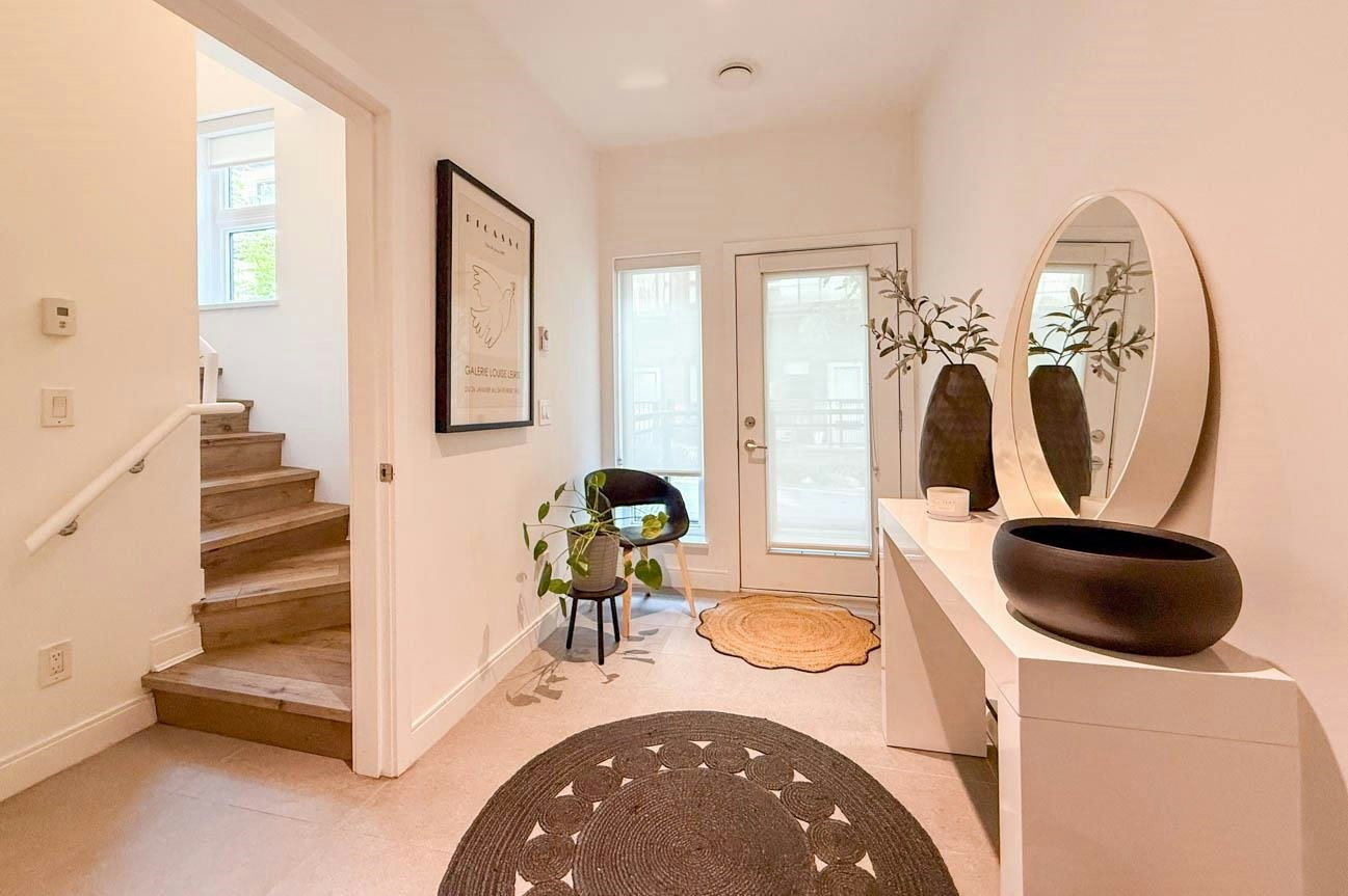 113-515 E 2nd Street, North Vancouver, BC, V7L 1E1 - 39