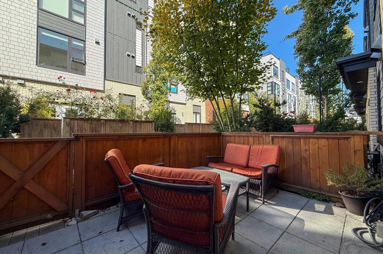 113-515 E 2nd Street, North Vancouver, BC, V7L 1E1 - 4