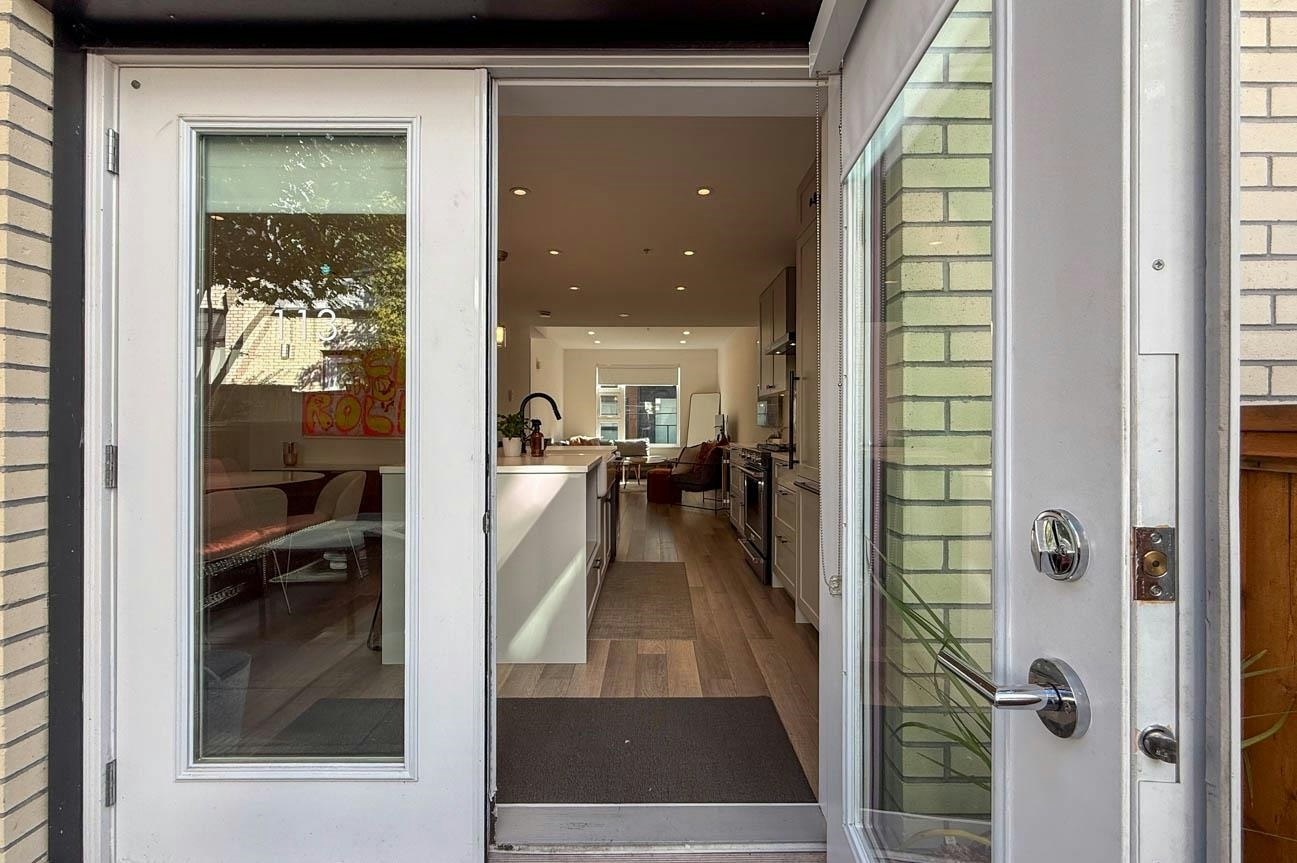 113-515 E 2nd Street, North Vancouver, BC, V7L 1E1 - 5