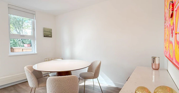 113-515 E 2nd Street, North Vancouver, BC, V7L 1E1 - 8