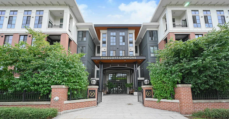 400-15138 34 Avenue, Surrey, BC, V3Z 0N7