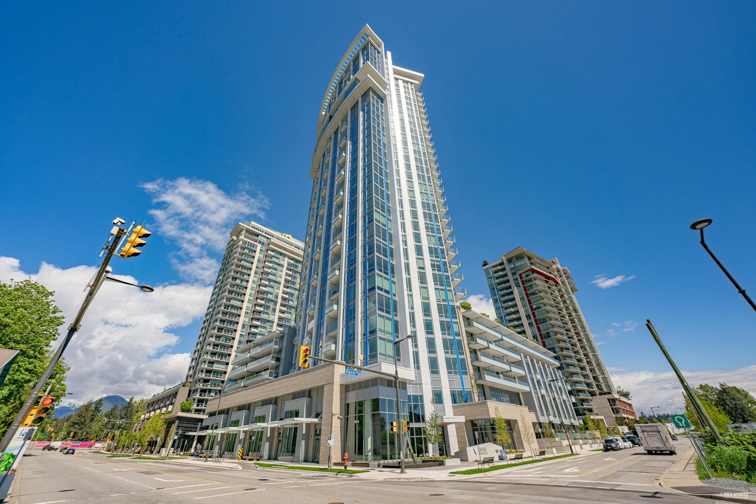 2604-1500 Fern Street, North Vancouver, BC, V7J 0E6