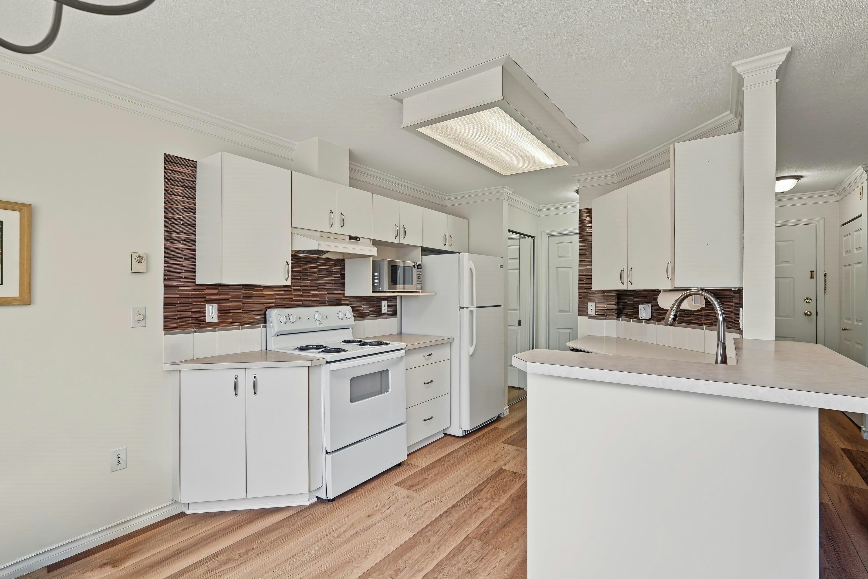204-5464 201a Street, Langley, BC, V3A 1S8 - 9