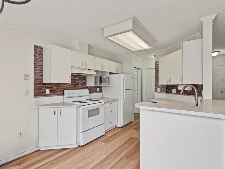 204-5464 201a Street, Langley, BC, V3A 1S8 - 9