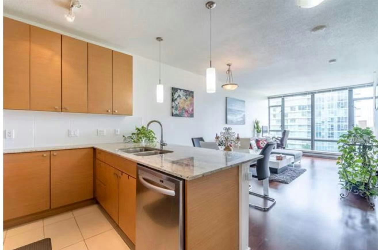 1107-7360 Elmbridge Way, Richmond, BC, V6X 0A5 - 5