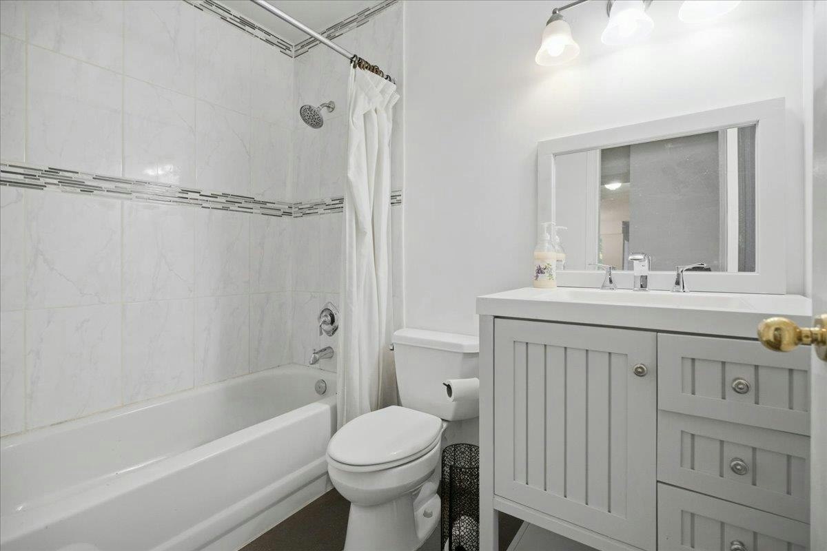 404-1723 Frances Street, Vancouver, BC, V5L 1Z5 - 15