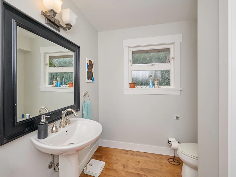 21673 River Road, Maple Ridge, BC, V2X 2B8 - 21