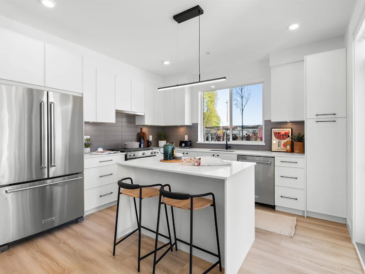 614-2771 Montrose Avenue, Abbotsford, BC, V2S 0R2 - 4