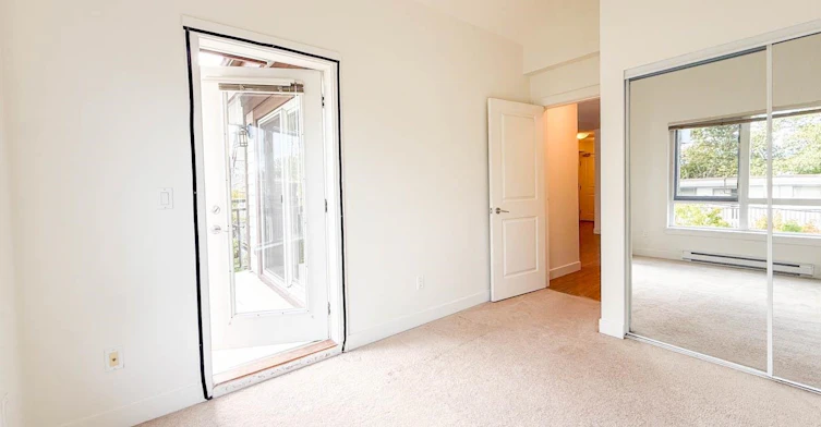 302-1533 E 8th Avenue, Vancouver, BC, V5N 0A4 - 11
