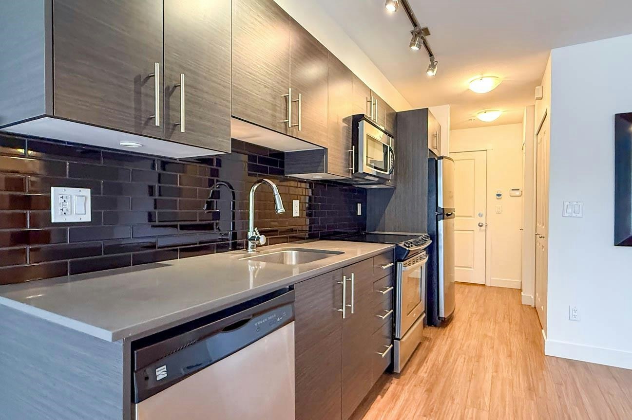302-1533 E 8th Avenue, Vancouver, BC, V5N 0A4 - 4
