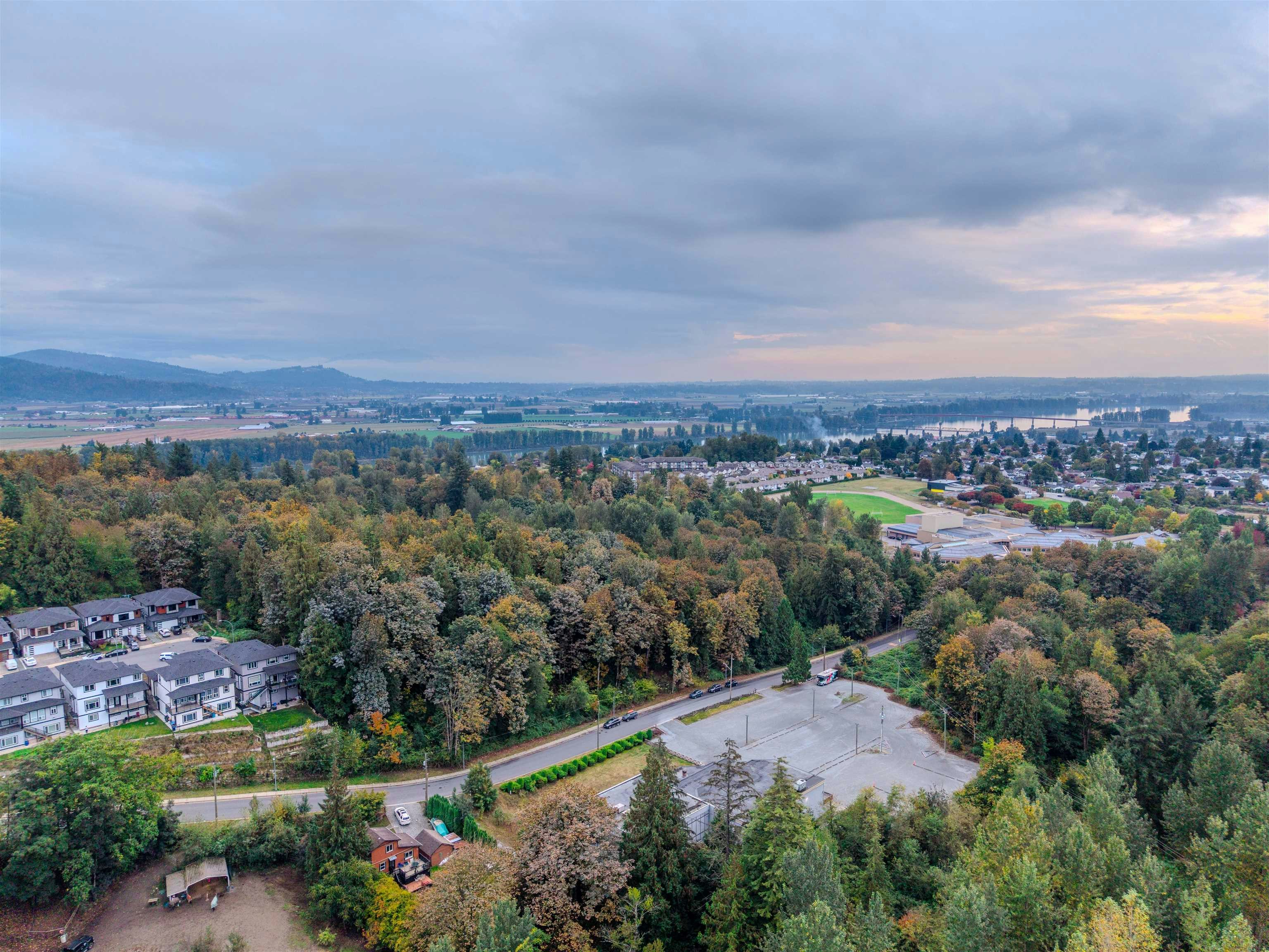 33861 Prentis Avenue, Mission, BC, V2V 2J7 - 38