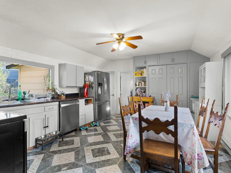 33861 Prentis Avenue, Mission, BC, V2V 2J7 - 12