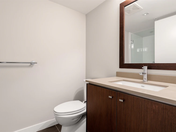 205-2940 King George Boulevard, Surrey, BC, V4P 1A2 - 32