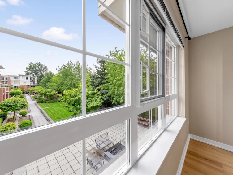 205-2940 King George Boulevard, Surrey, BC, V4P 1A2 - 10