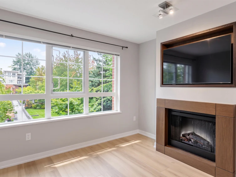 205-2940 King George Boulevard, Surrey, BC, V4P 1A2 - 9
