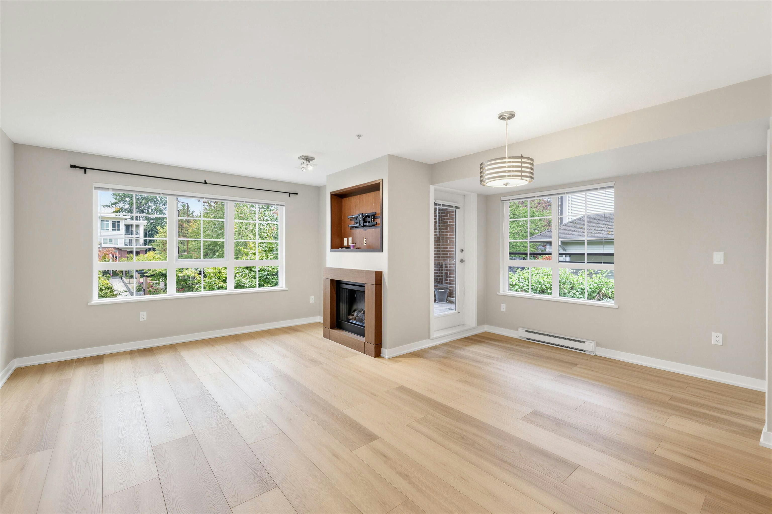 205-2940 King George Boulevard, Surrey, BC, V4P 1A2 - 6