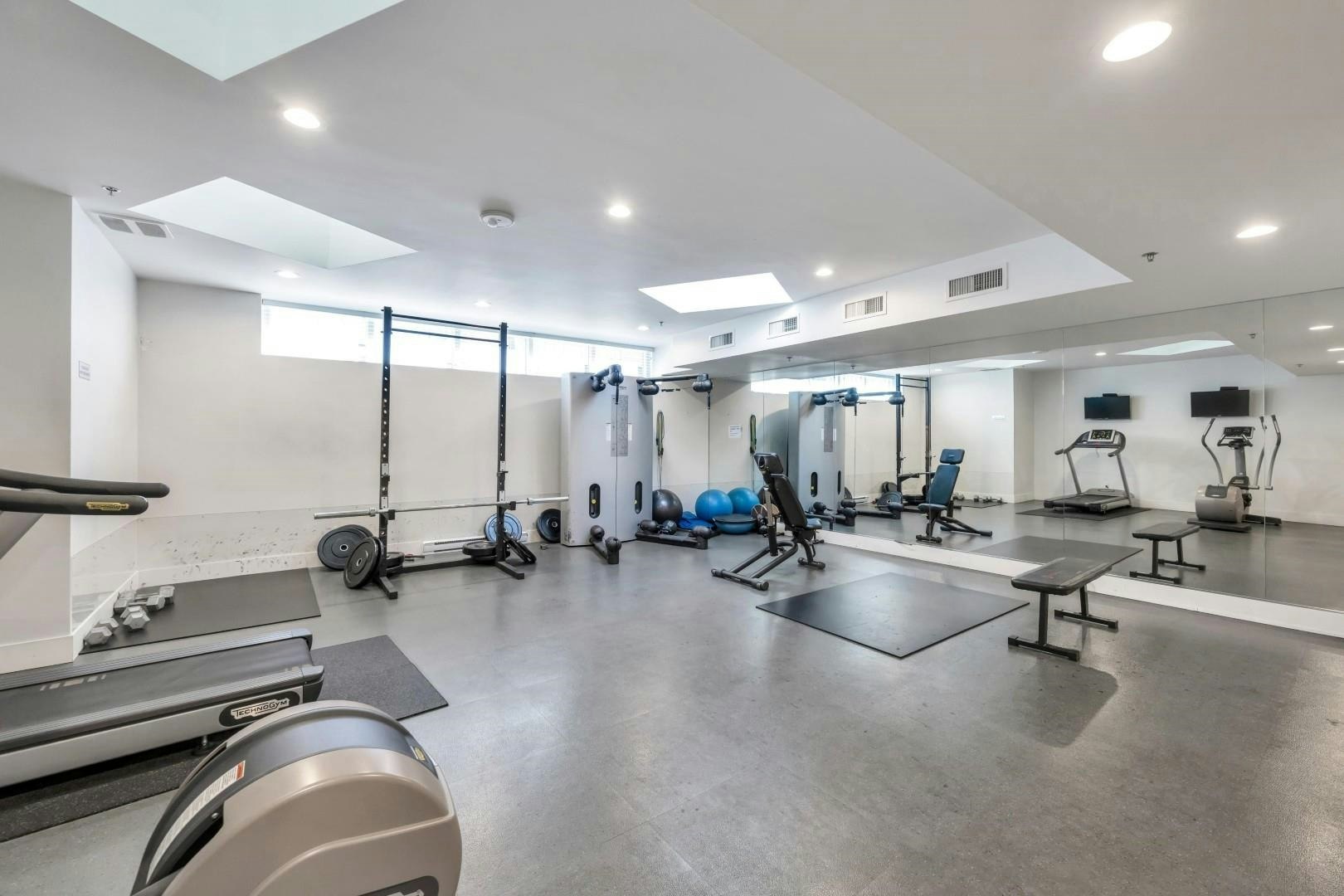 9xx-2788 Prince Edward Street, Vancouver, BC, V5T 0C7 - 12