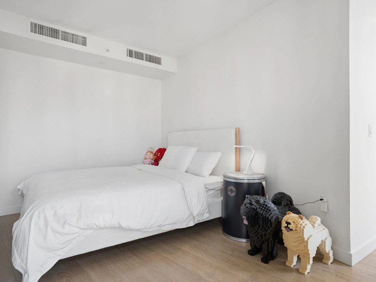 2401-89 Nelson Street, Vancouver, BC, V6Z 0E7 - 14