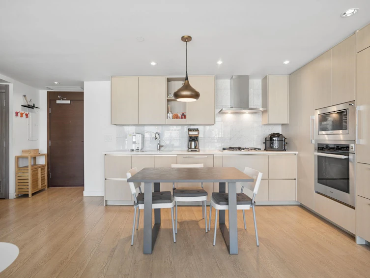 2401-89 Nelson Street, Vancouver, BC, V6Z 0E7 - 10