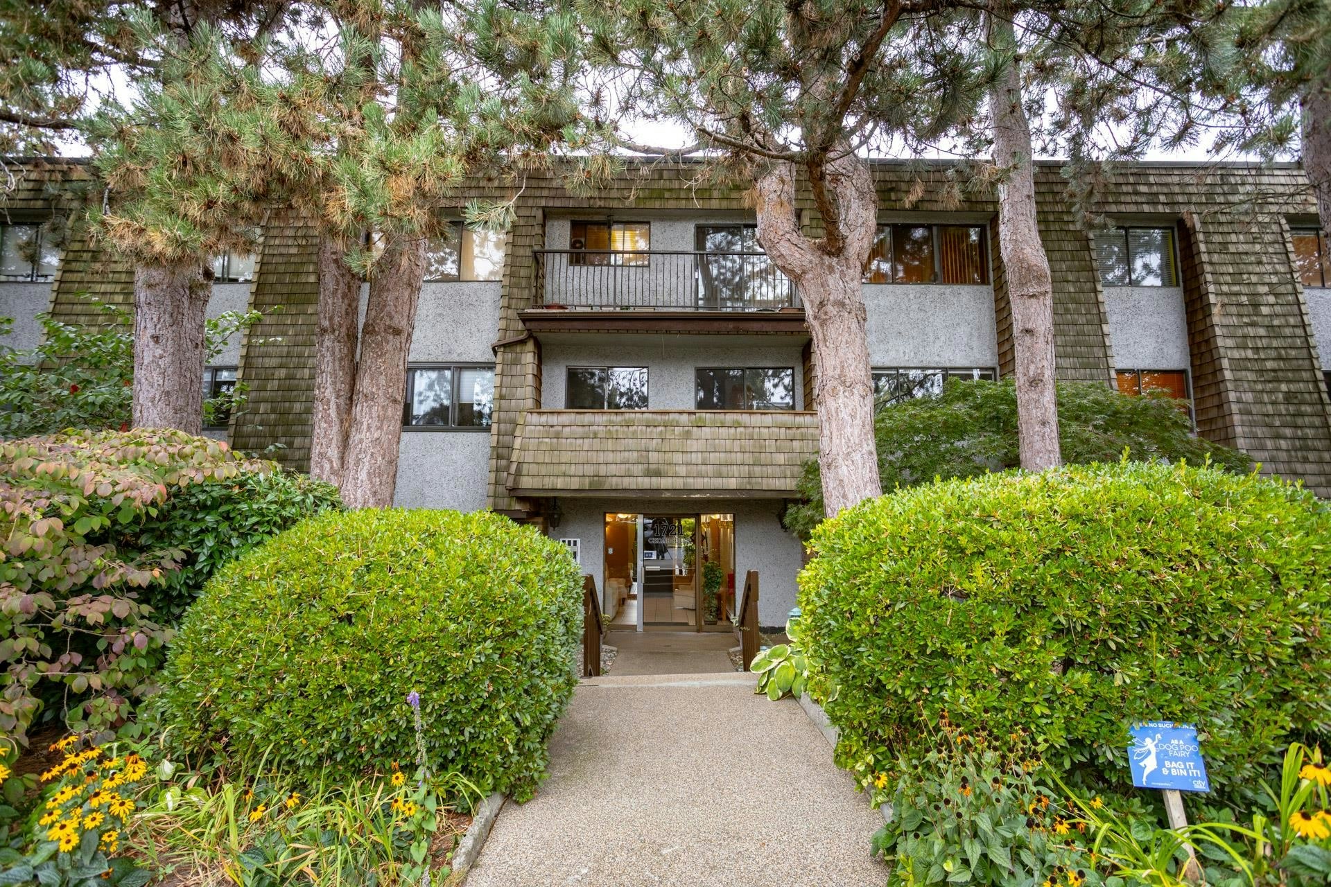 303-1721 St. Georges Avenue, North Vancouver, BC, V7L 3J8