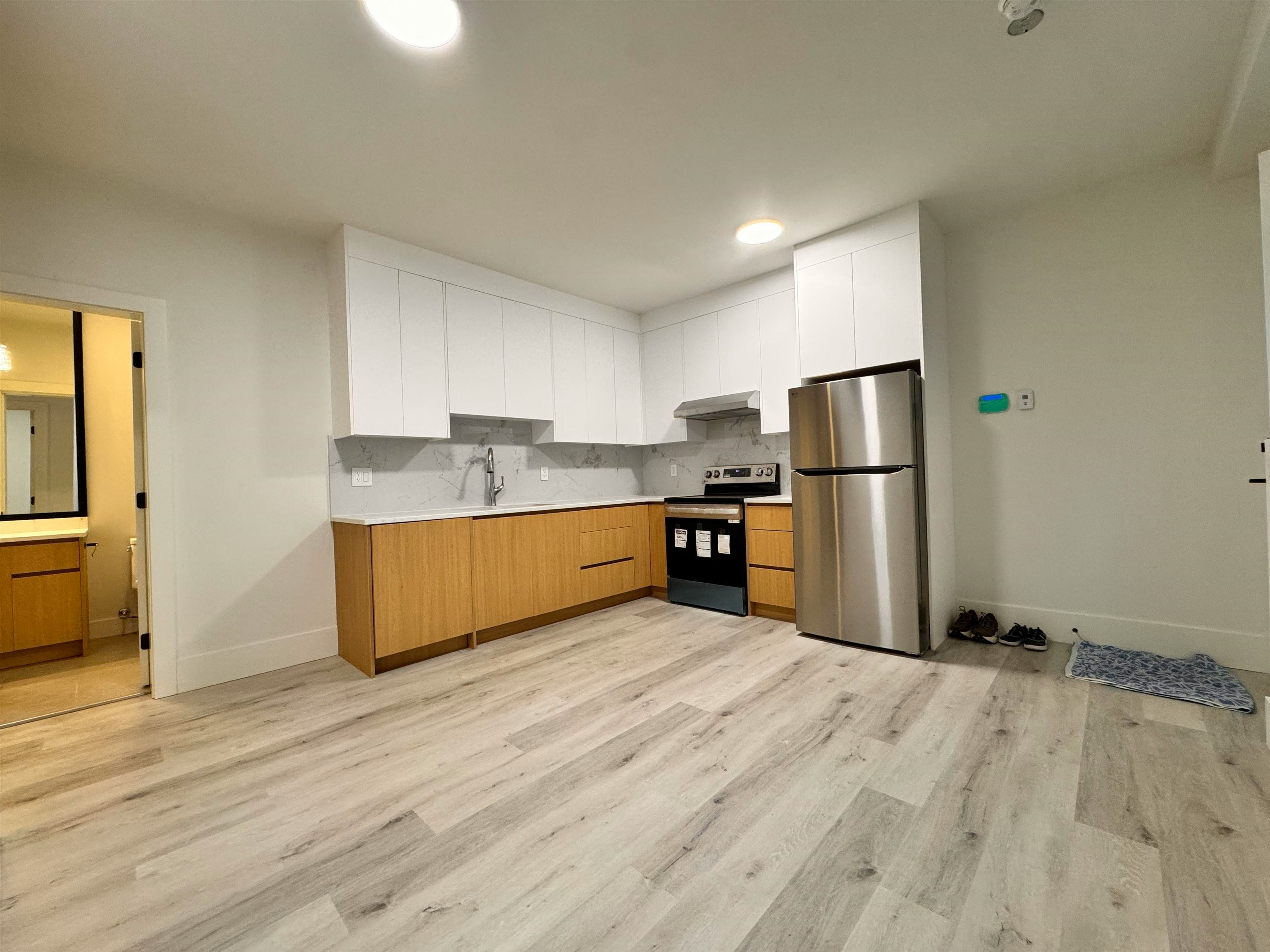 B1-4018 Nithsdale Street, Burnaby, BC, V5G 1P6 - 4