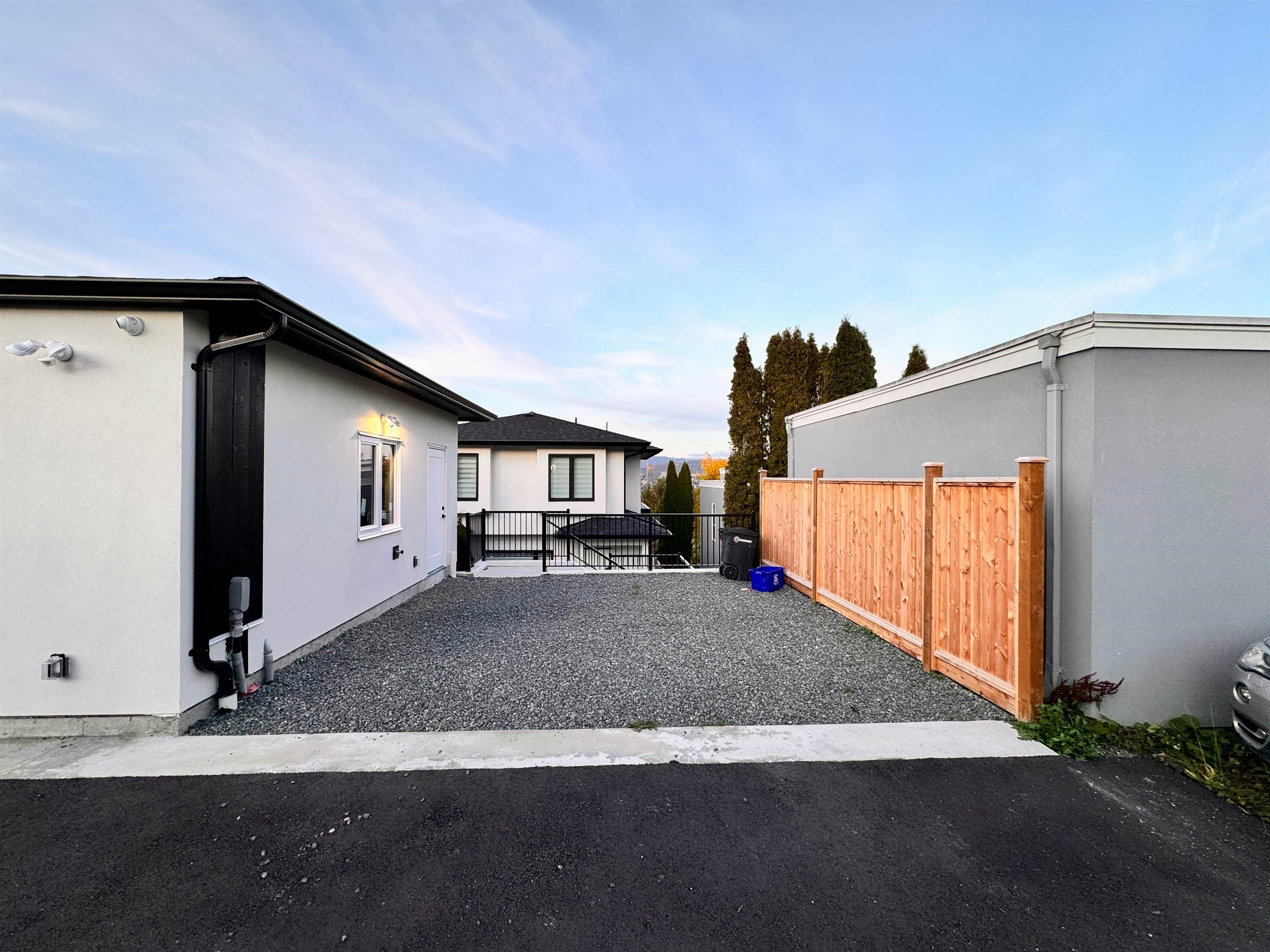 B1-4018 Nithsdale Street, Burnaby, BC, V5G 1P6 - 12