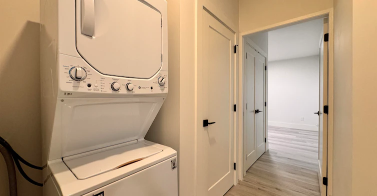 B1-4018 Nithsdale Street, Burnaby, BC, V5G 1P6 - 7