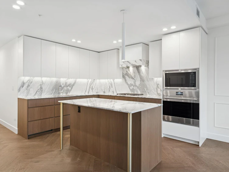 101-3668 W 10th Avenue, Vancouver, BC, V6R 0G4 - 14