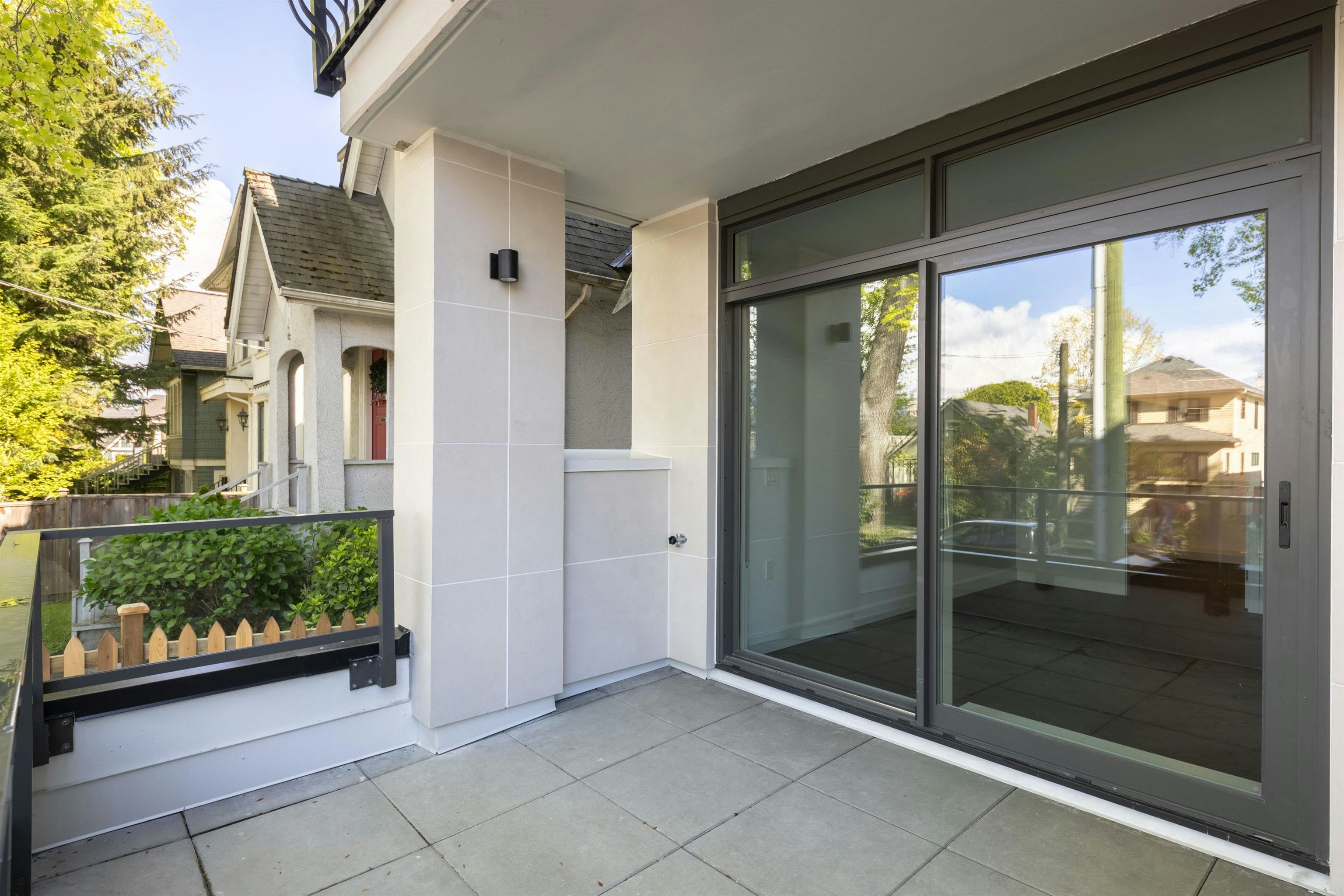 101-3668 W 10th Avenue, Vancouver, BC, V6R 0G4 - 33