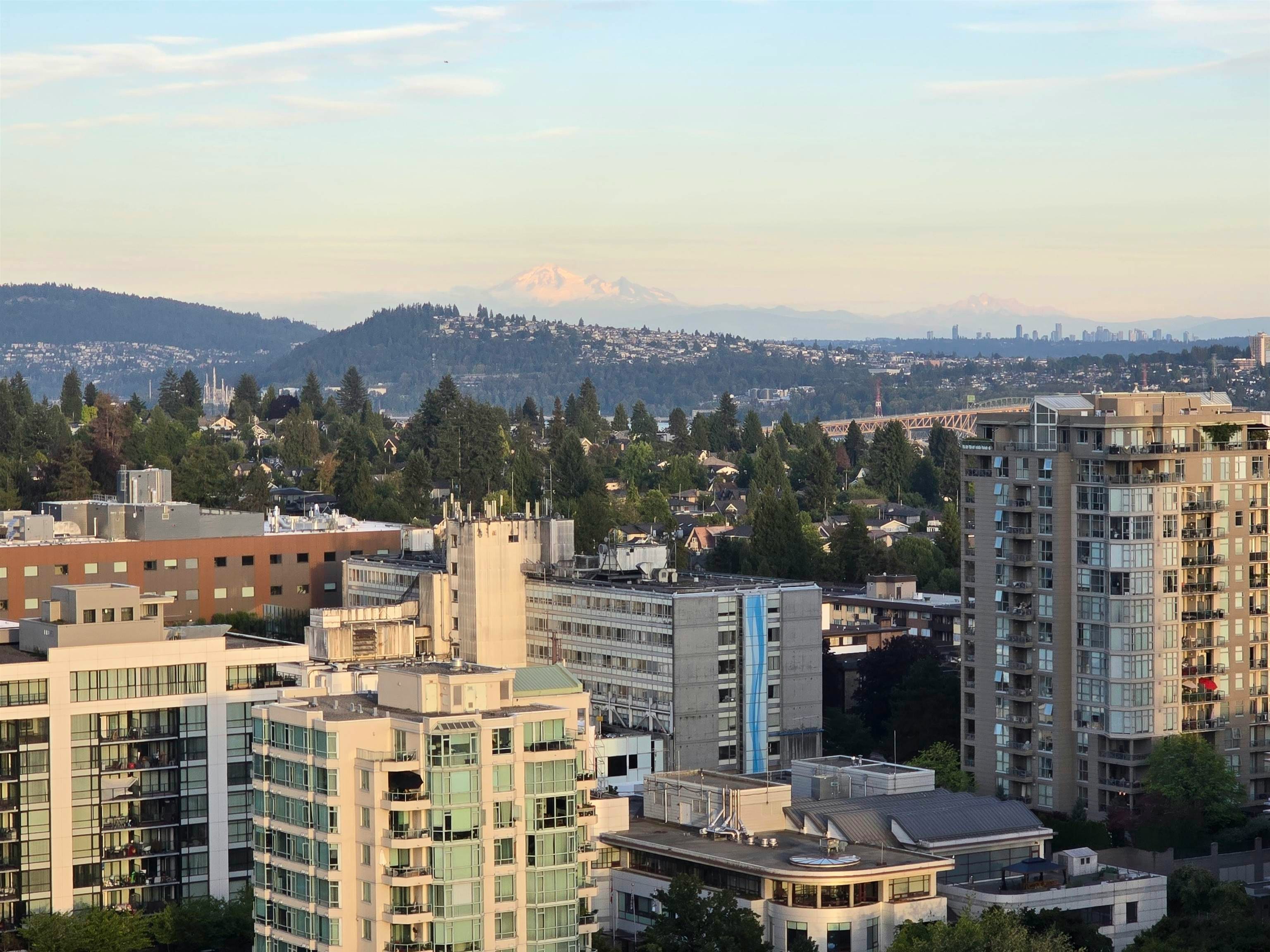 2202-128 W 15th Street, North Vancouver, BC, V7M 1R5 - 3
