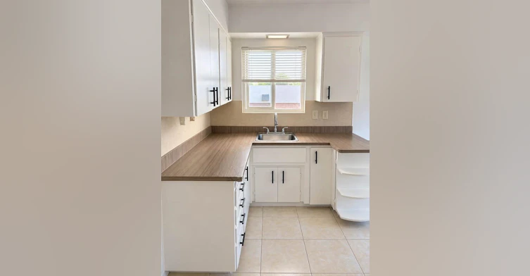 3134 E 45 Avenue, Vancouver, BC, V5R 3E1 - 3