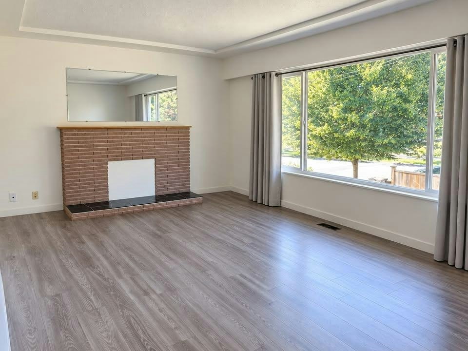 3134 E 45 Avenue, Vancouver, BC, V5R 3E1 - 2